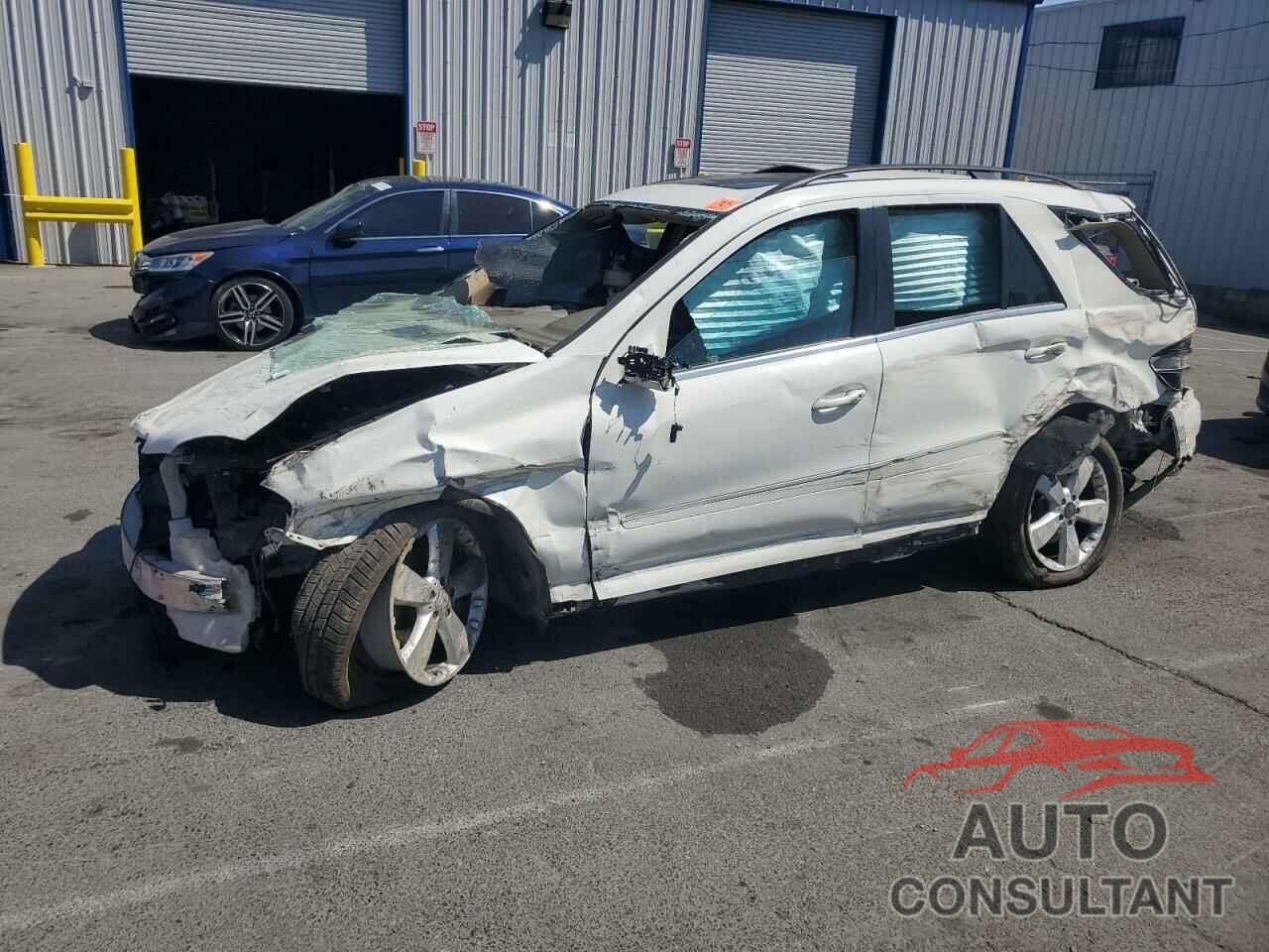 MERCEDES-BENZ M-CLASS 2011 - 4JGBB5GB6BA730978