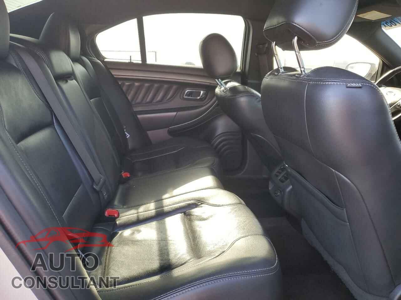 FORD TAURUS 2015 - 1FAHP2E88FG148699
