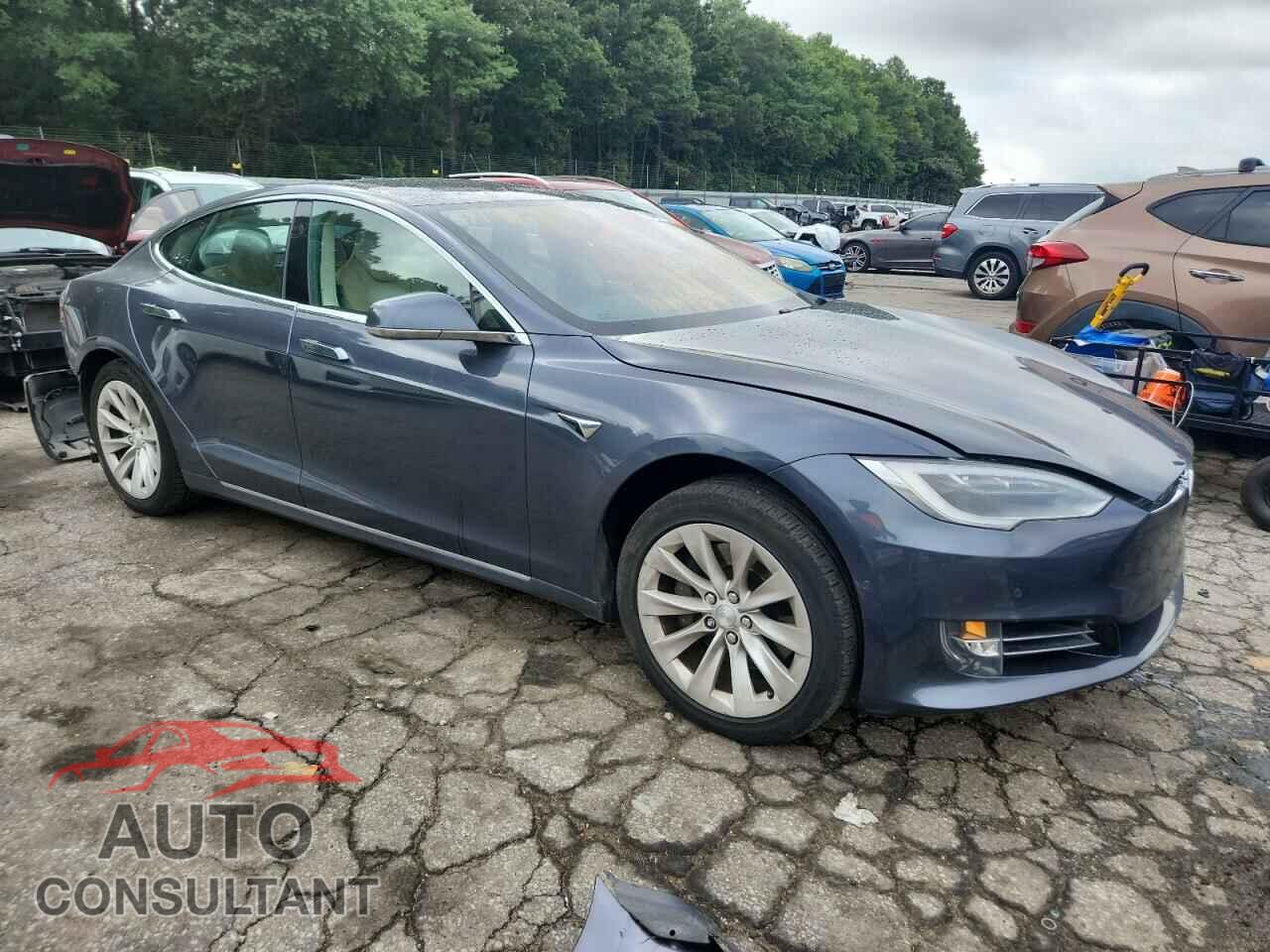 TESLA MODEL S 2017 - 5YJSA1E18HF193461
