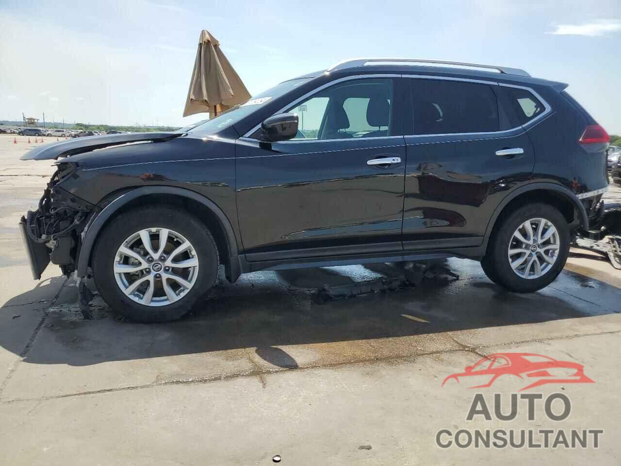 NISSAN ROGUE 2019 - KNMAT2MT8KP551556