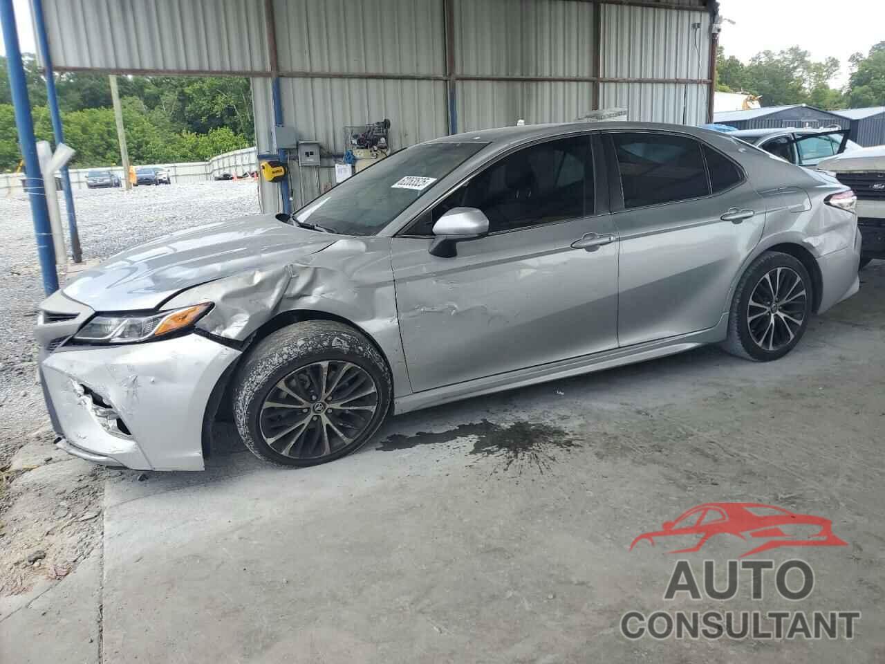 TOYOTA CAMRY 2018 - 4T1B11HK8JU541160