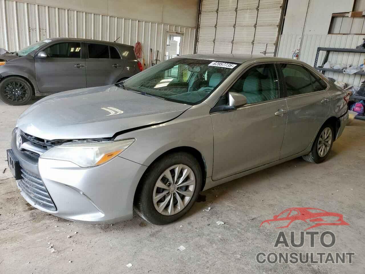 TOYOTA CAMRY 2016 - 4T4BF1FK4GR556144