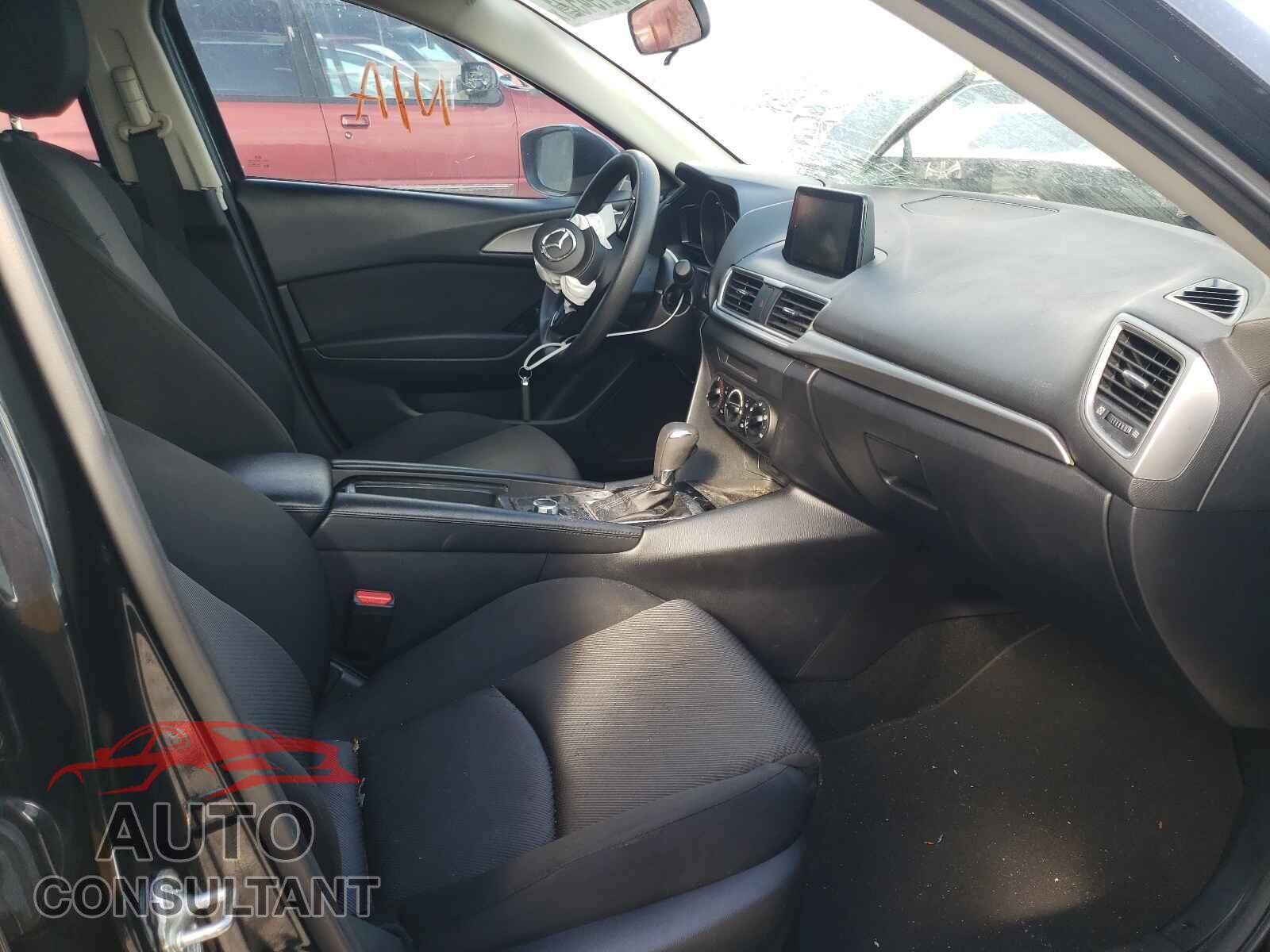 MAZDA 3 2017 - 3MZBN1U75HM119479