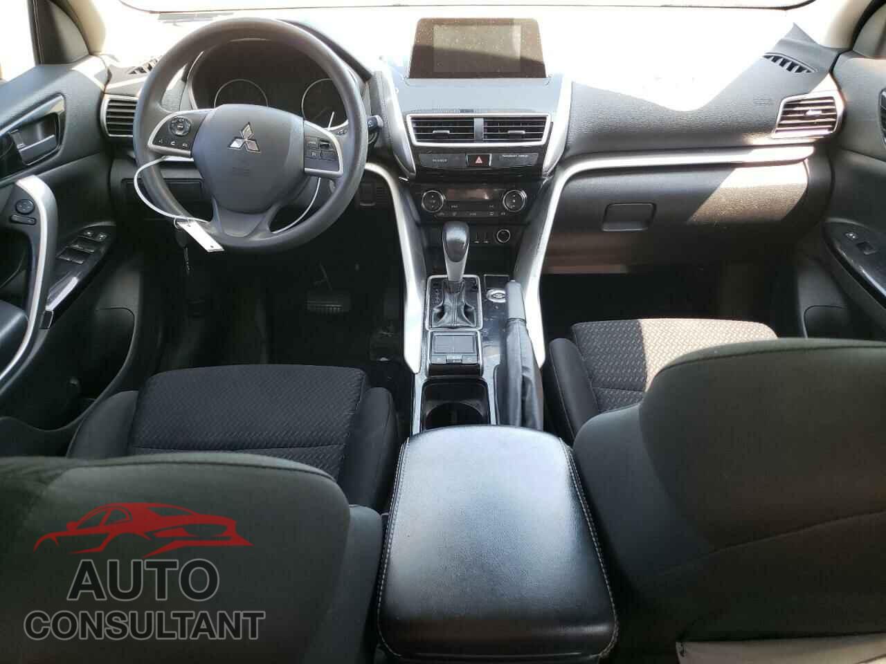 MITSUBISHI ECLIPSE 2019 - JA4AT4AA5KZ020179