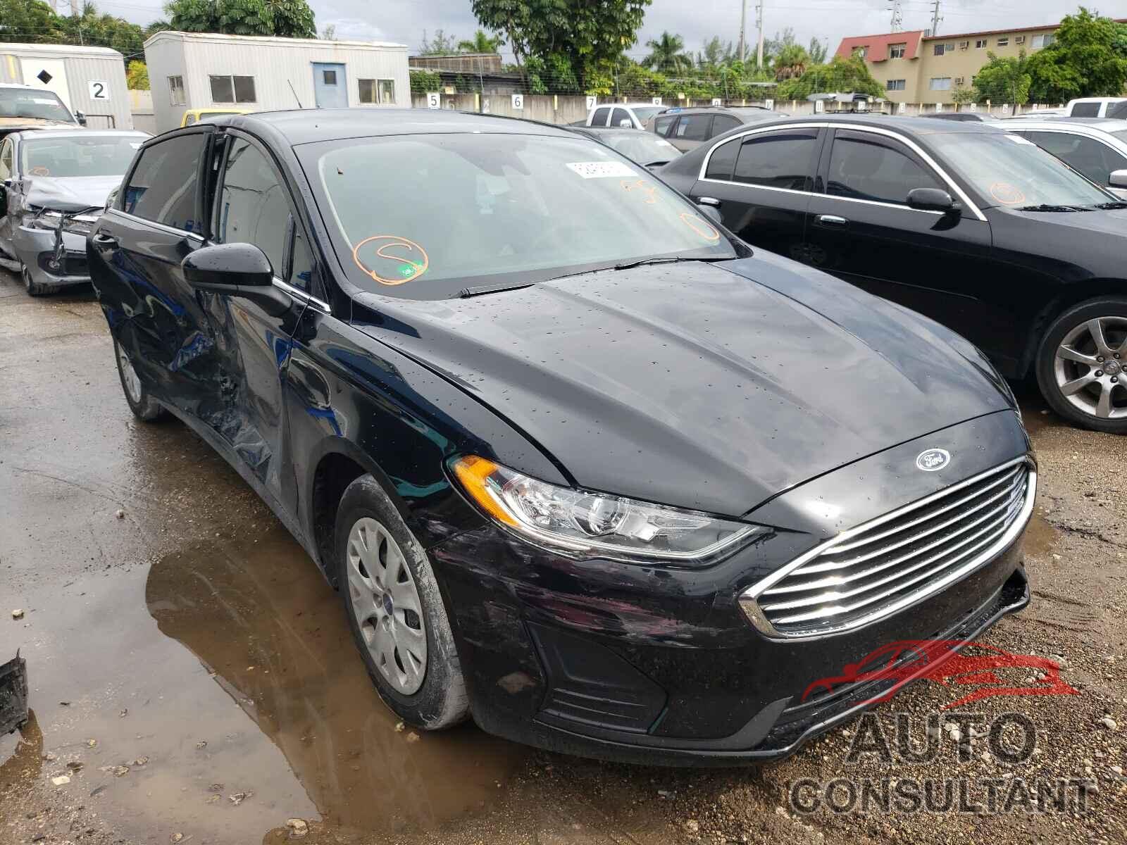 FORD FUSION 2019 - 3FA6P0G74KR229489