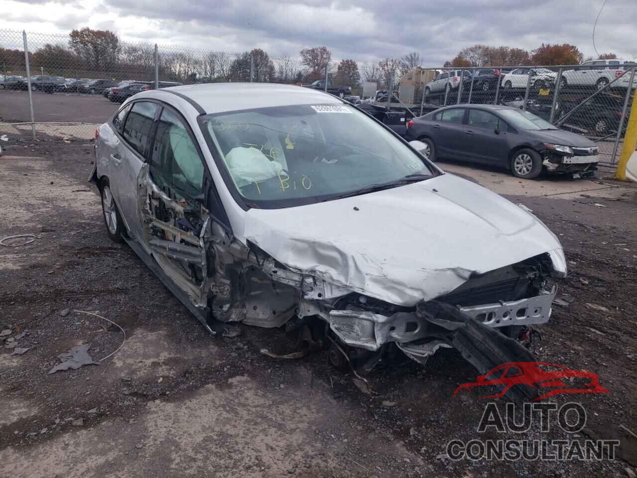 FORD FOCUS 2018 - 1FADP3F23JL208290