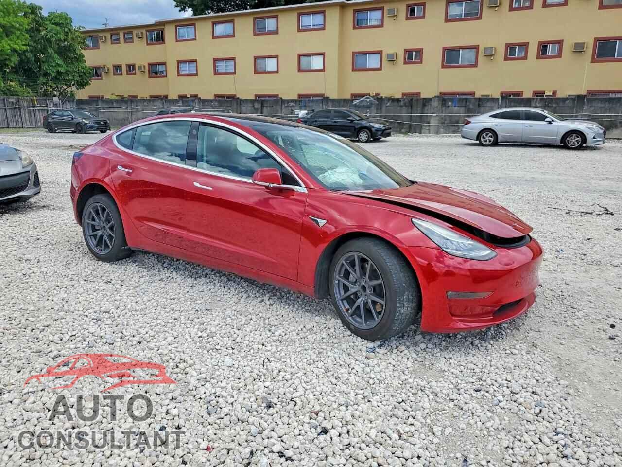 TESLA MODEL 3 2018 - 5YJ3E1EA1JF153852