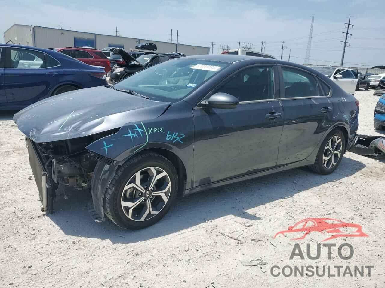 KIA FORTE 2021 - 3KPF24AD8ME263198