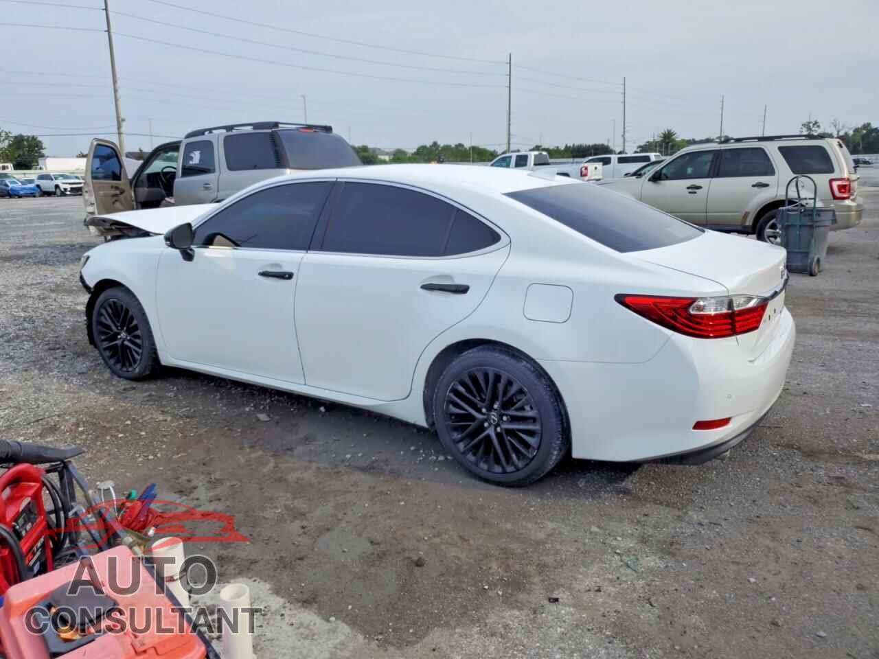 LEXUS ES350 2015 - JTHBK1GG1F2183285