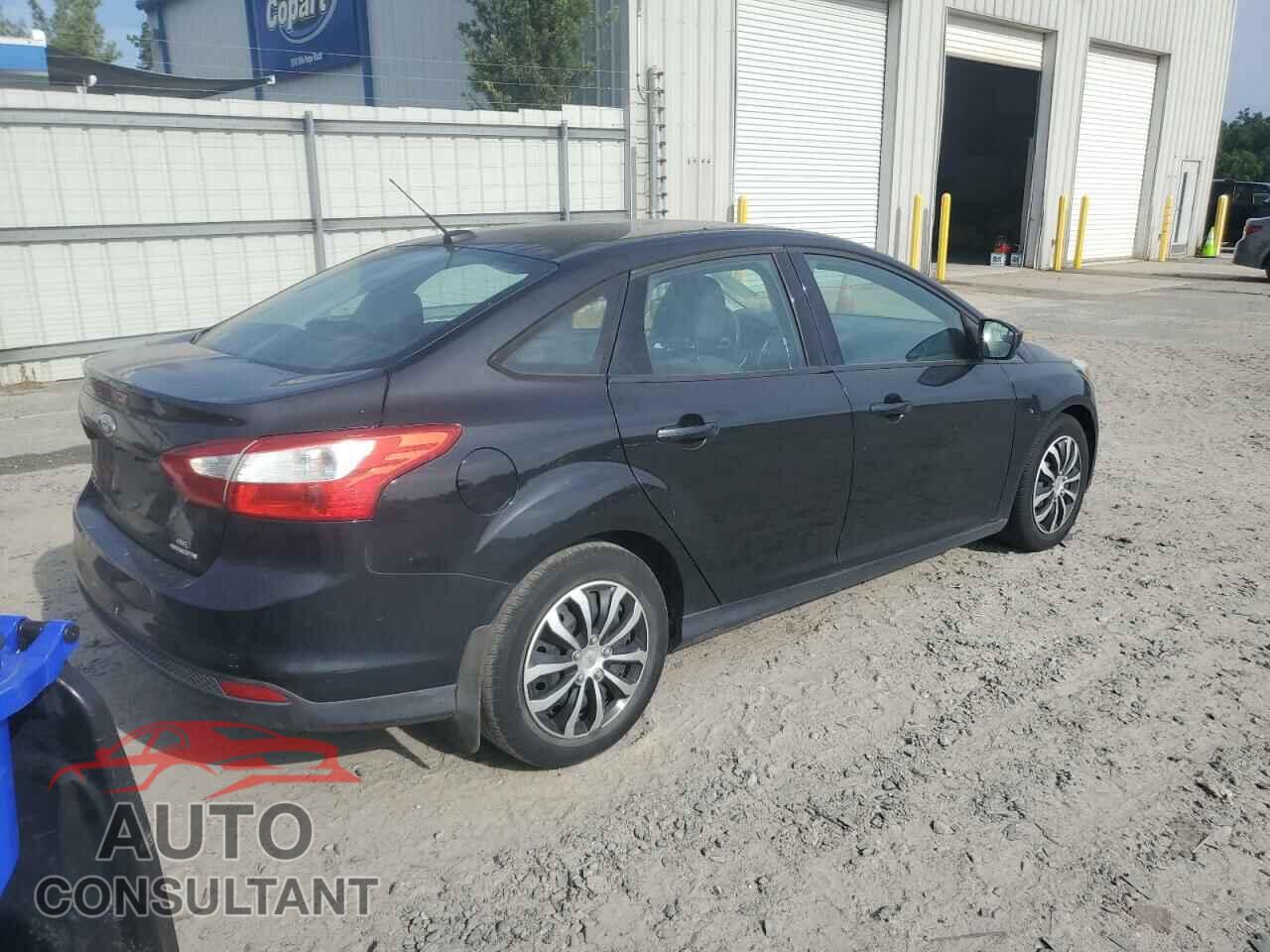 FORD FOCUS 2012 - 1FAHP3F22CL406508