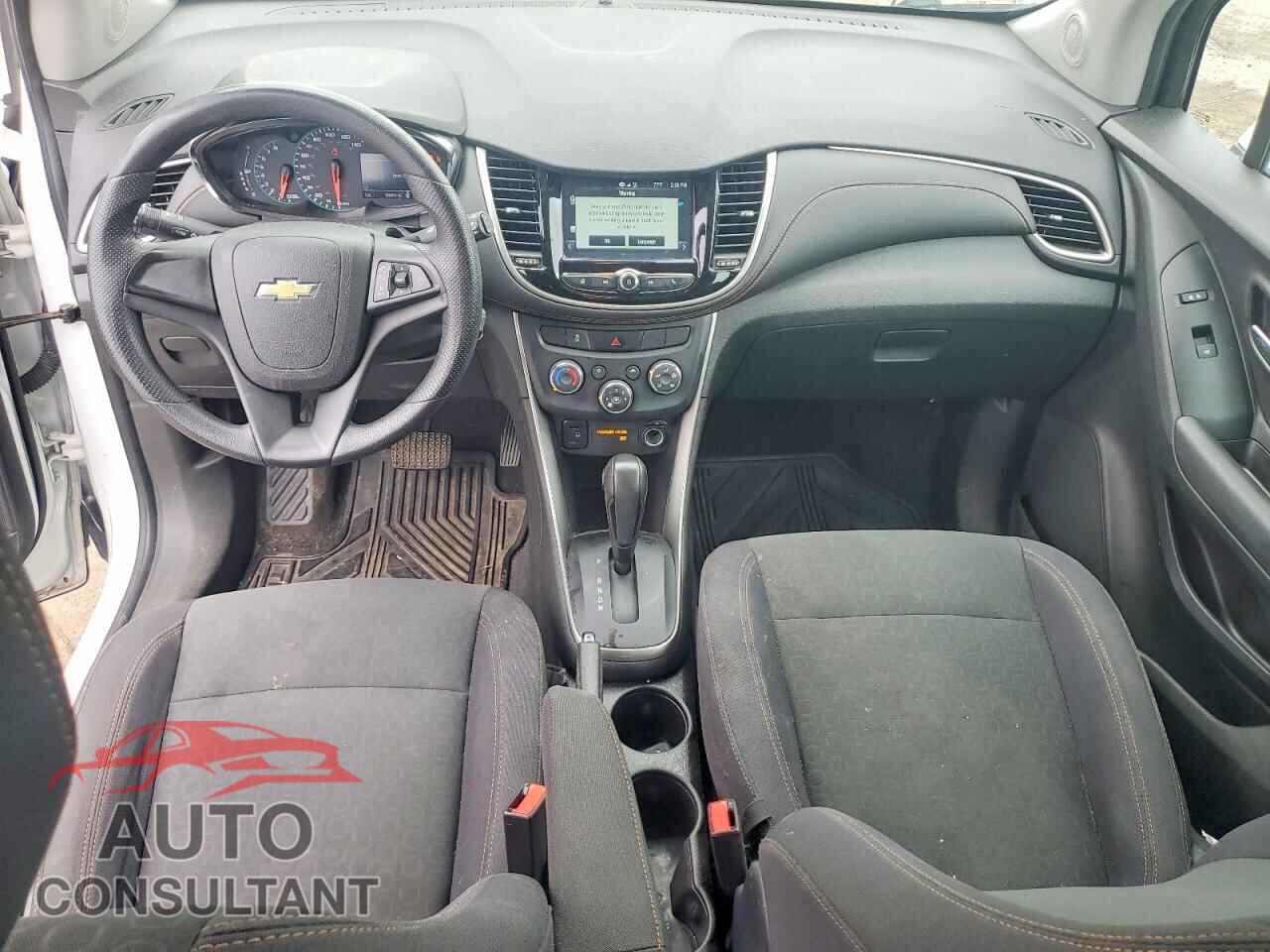CHEVROLET TRAX 2017 - 3GNCJKSB3HL283634