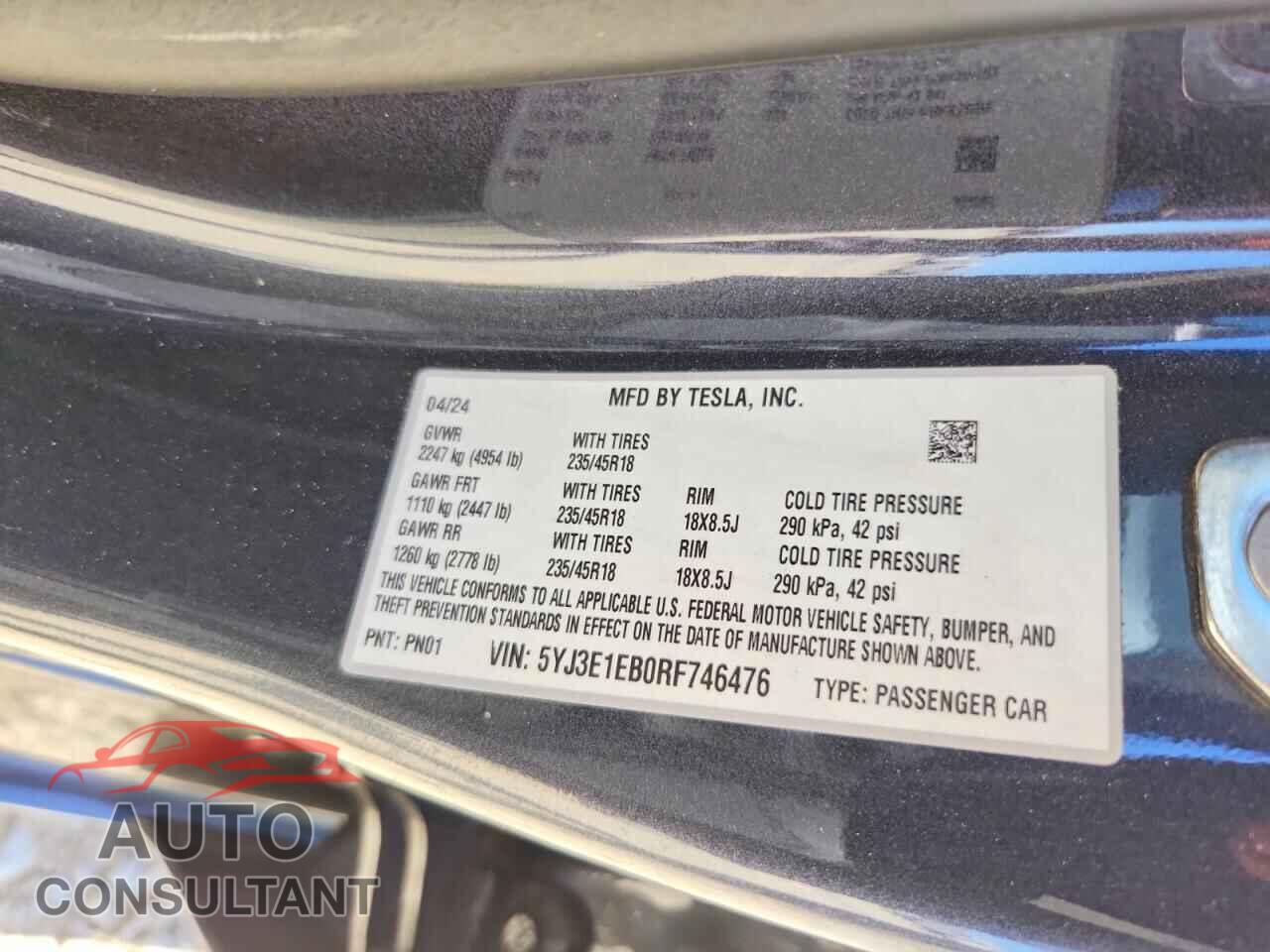 TESLA MODEL 3 2024 - 5YJ3E1EB0RF746476