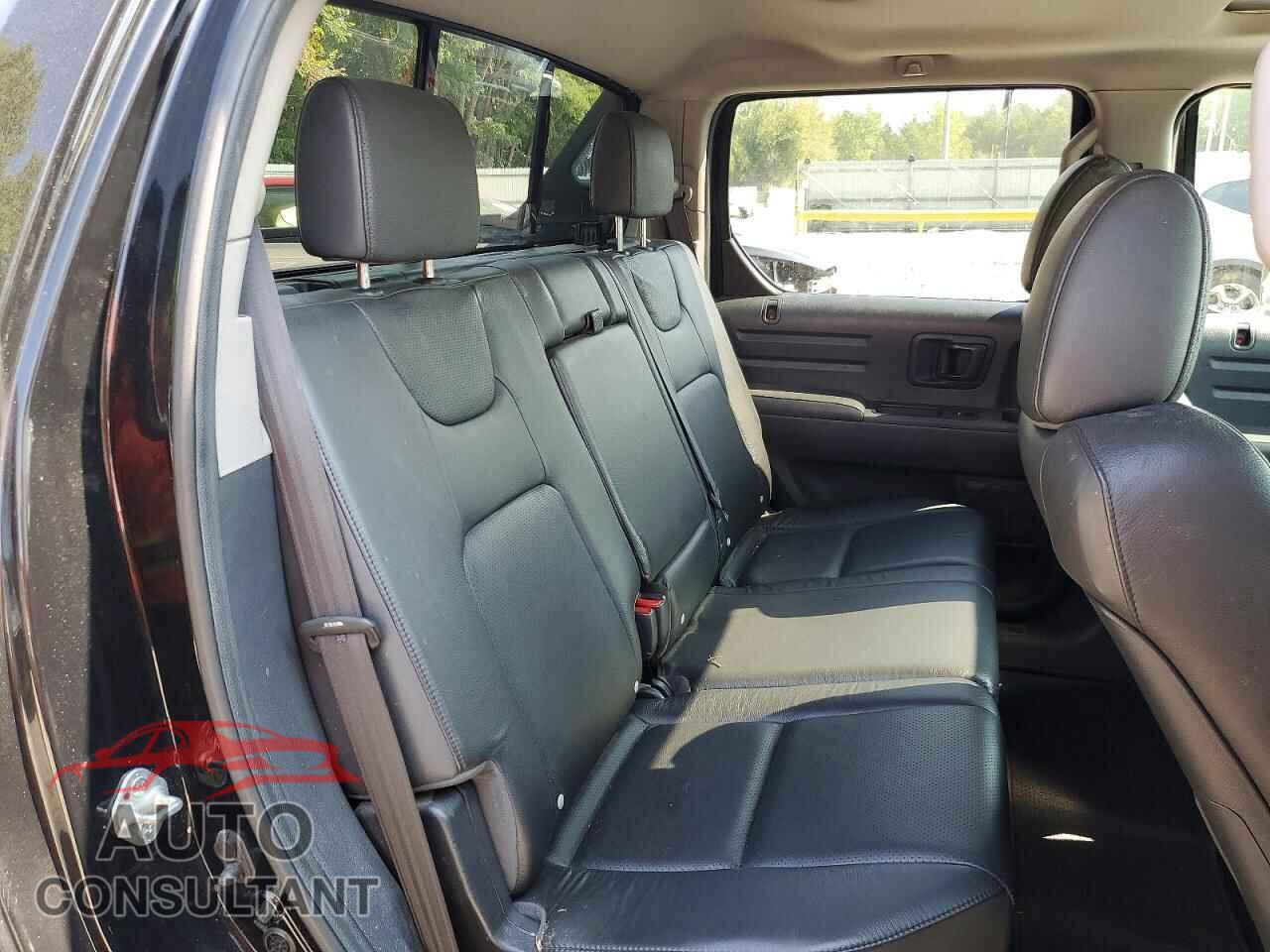 HONDA RIDGELINE 2013 - 5FPYK1F57DB004213