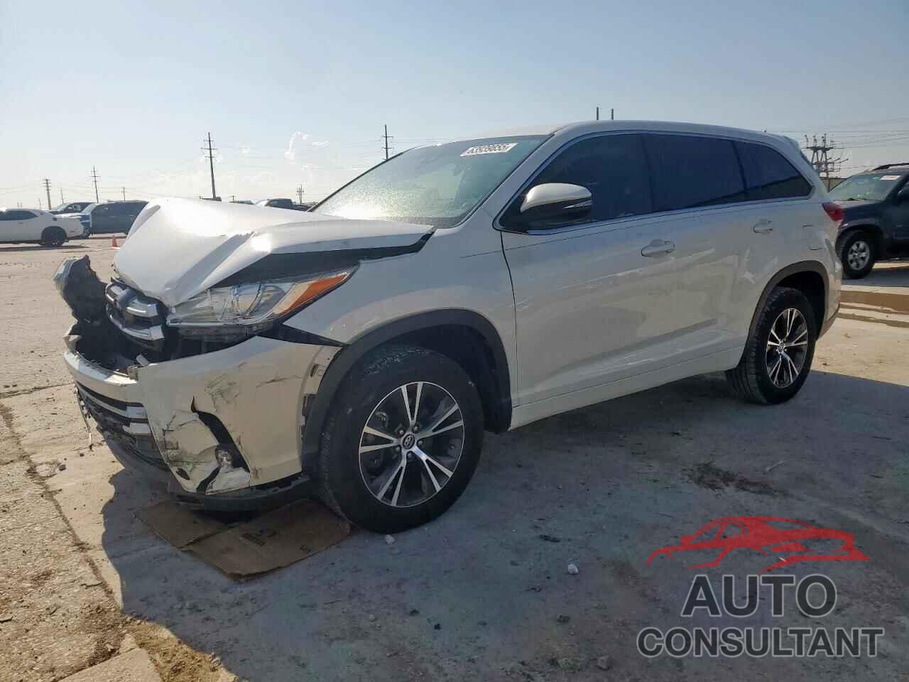 TOYOTA HIGHLANDER 2018 - 5TDZZRFH9JS239950