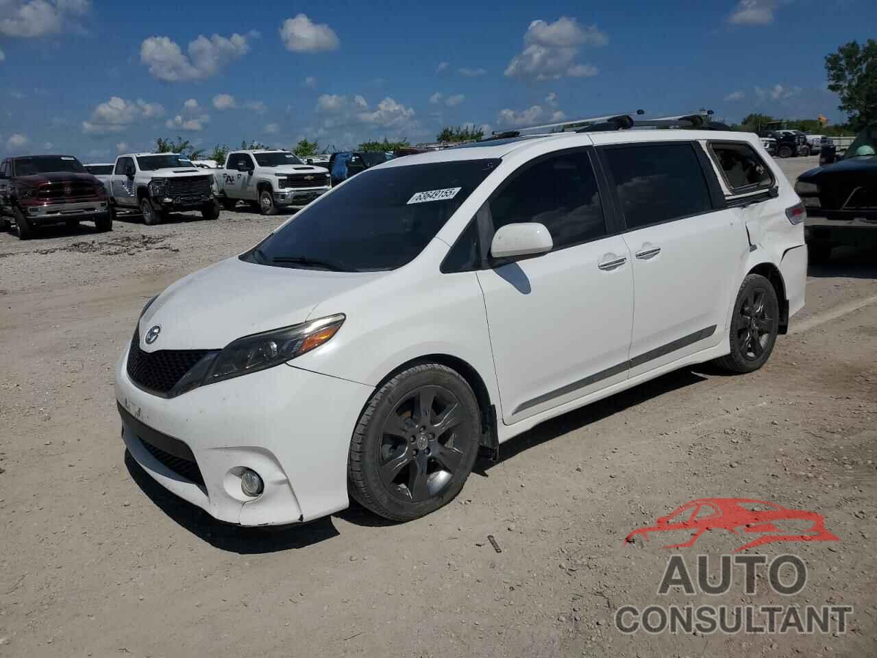 TOYOTA SIENNA 2016 - 5TDXK3DC8GS762627