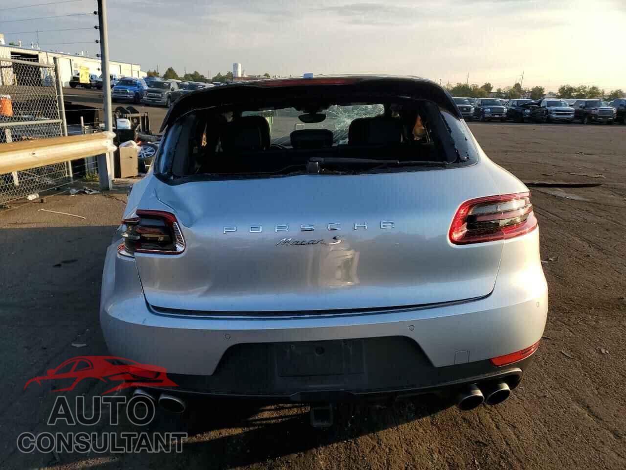 PORSCHE MACAN 2017 - WP1AB2A52HLB18015
