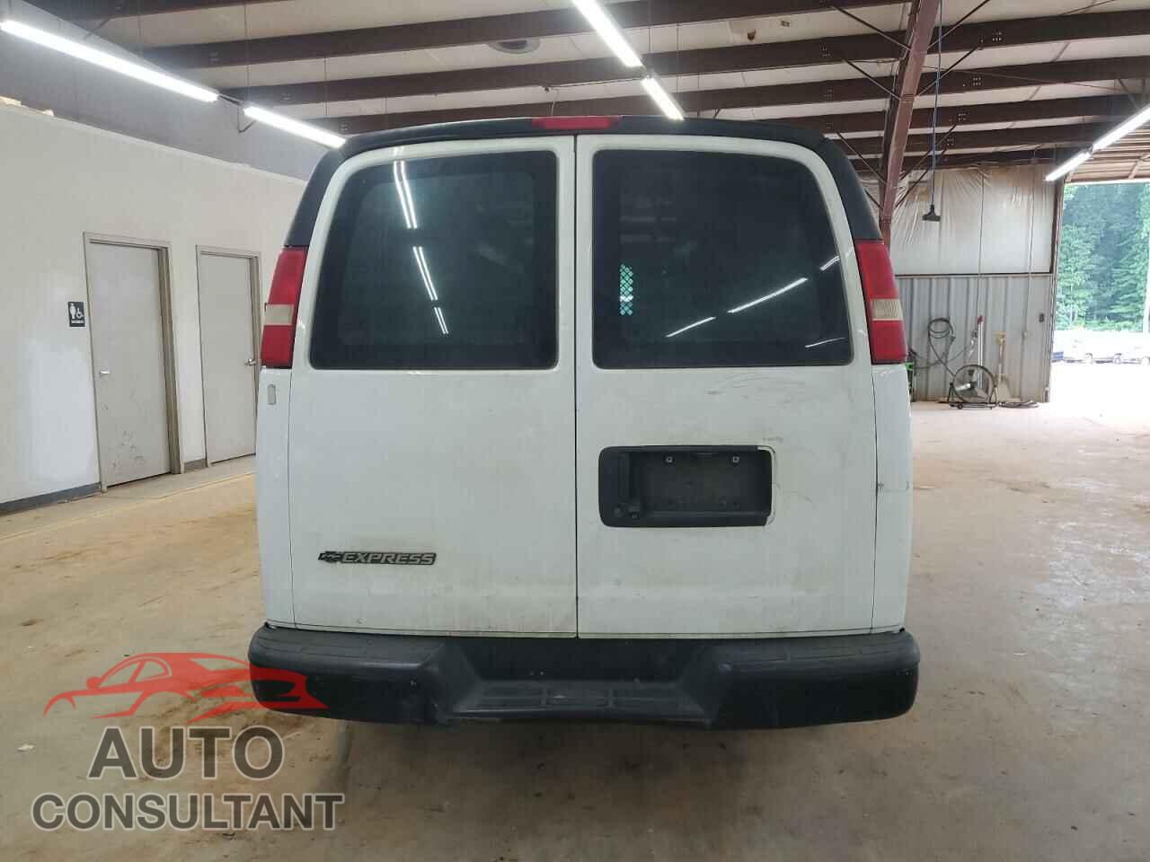 CHEVROLET EXPRESS 2014 - 1GCSGAFX9E1143772