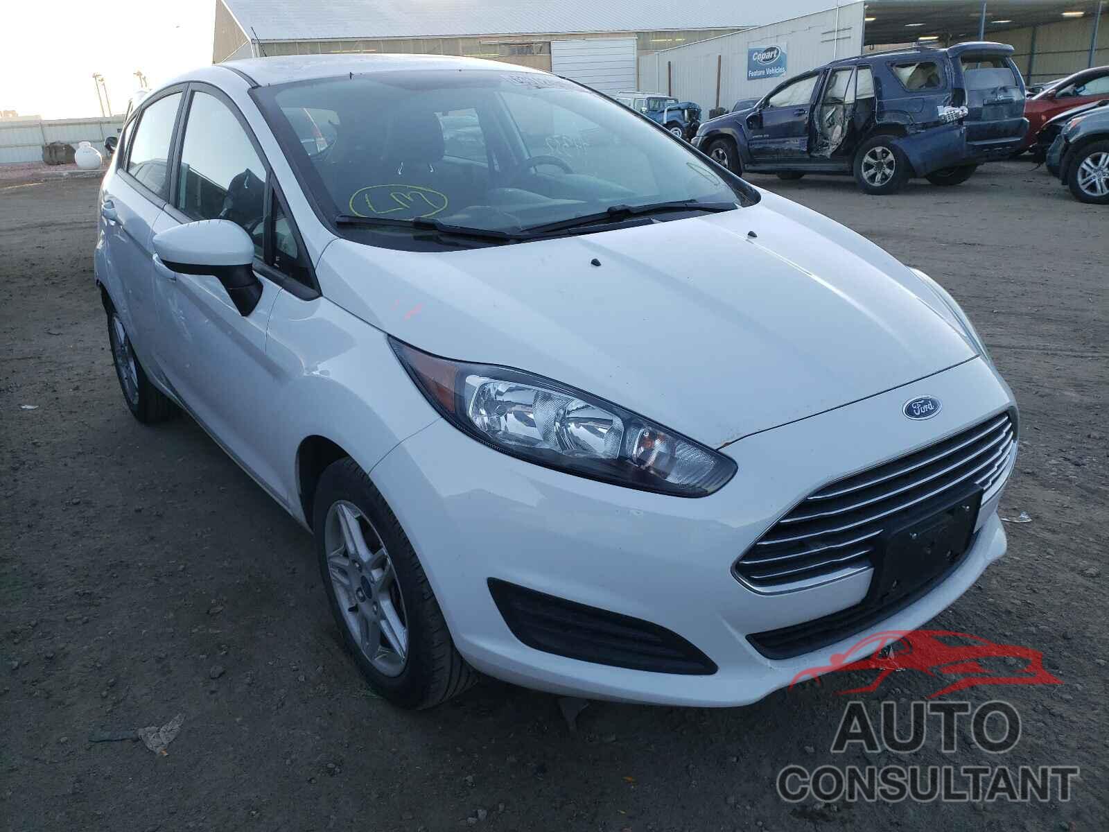 FORD FIESTA 2018 - 3FADP4EJ5JM127434