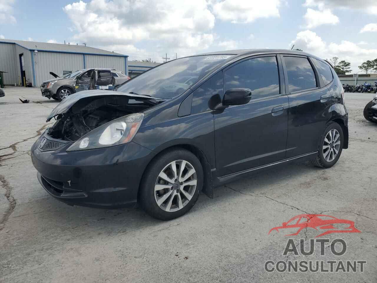 HONDA FIT 2013 - JHMGE8H32DC047210