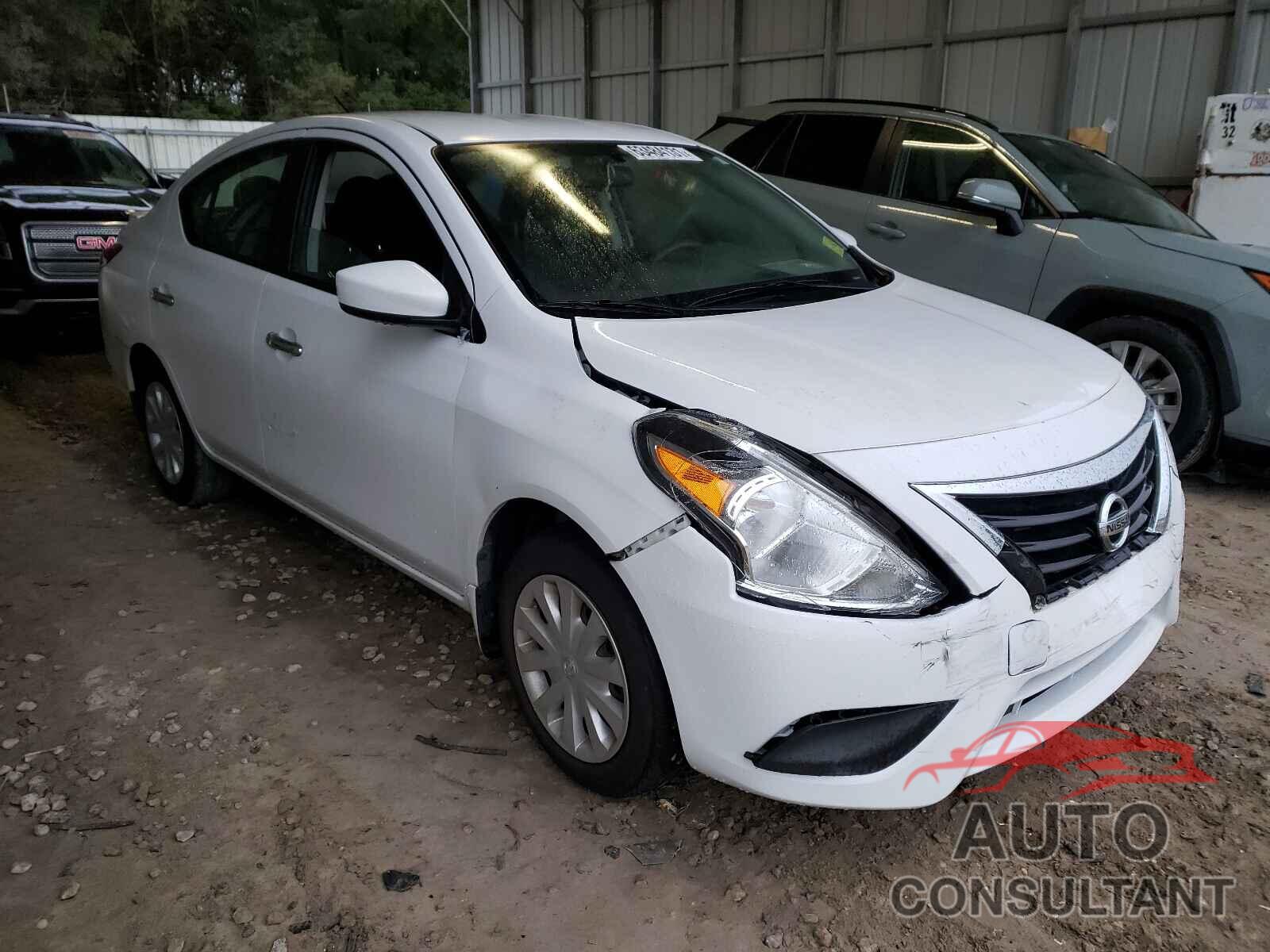 NISSAN VERSA 2017 - 3N1CN7AP5HL902518