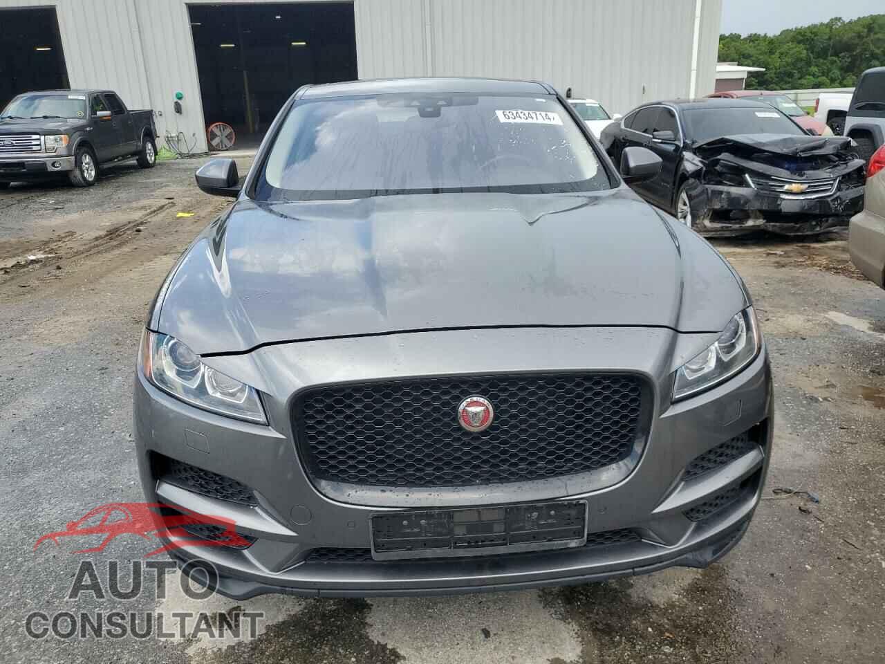 JAGUAR F-PACE 2017 - SADCK2BV7HA057365