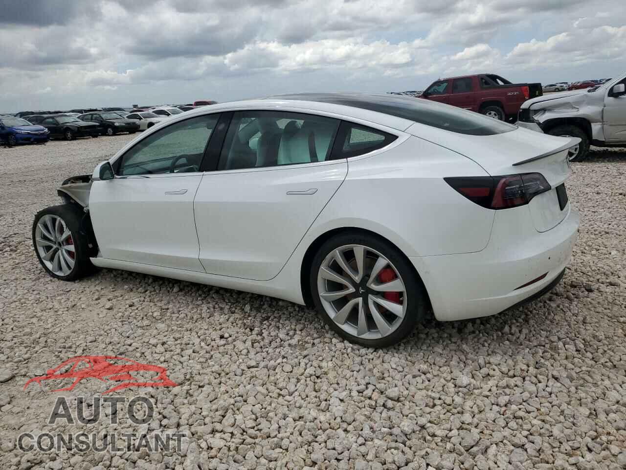 TESLA MODEL 3 2019 - 5YJ3E1EB5KF472701