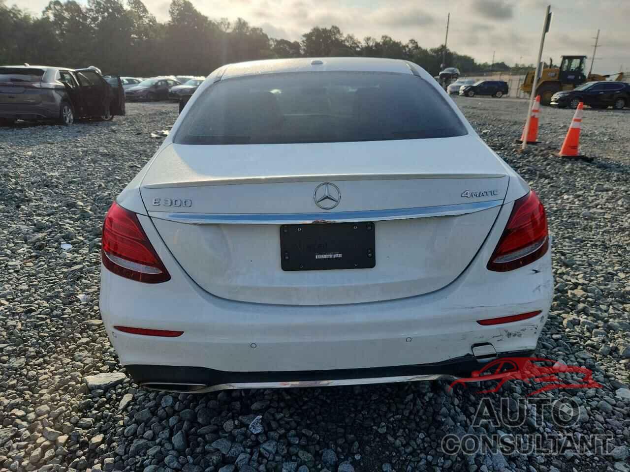 MERCEDES-BENZ E-CLASS 2017 - WDDZF4KB4HA230616