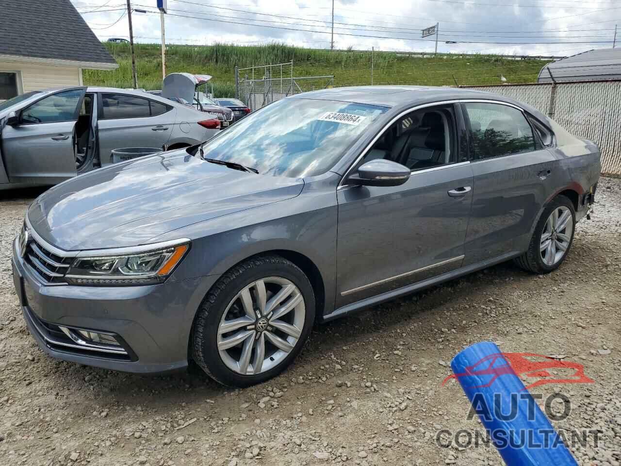 VOLKSWAGEN PASSAT 2017 - 1VWGT7A38HC069565