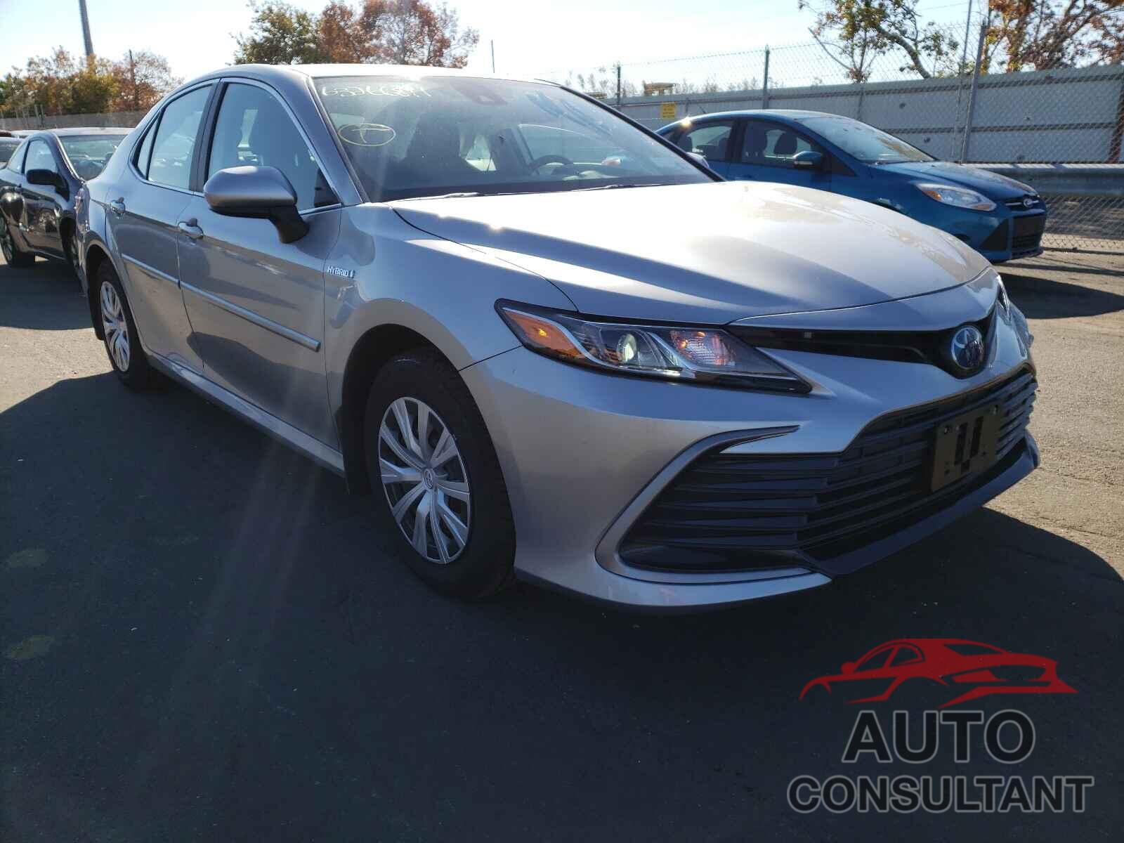 TOYOTA CAMRY 2021 - 4T1C31AK7MU020847