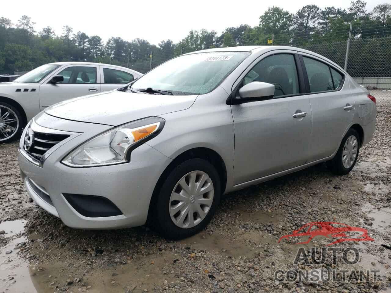 NISSAN VERSA 2018 - 3N1CN7AP4JK431991