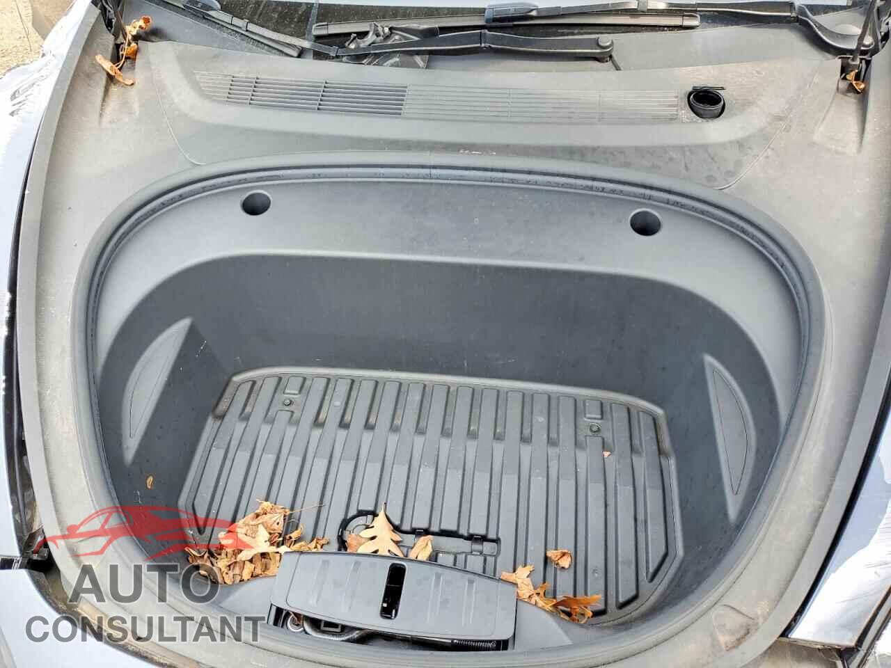 TESLA MODEL 3 2023 - 5YJ3E1EA2PF676497