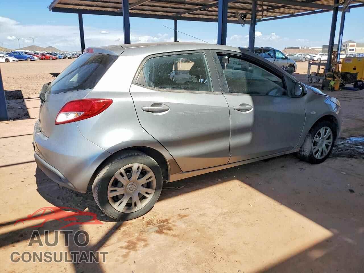MAZDA 2 2013 - JM1DE1KY4D0153885
