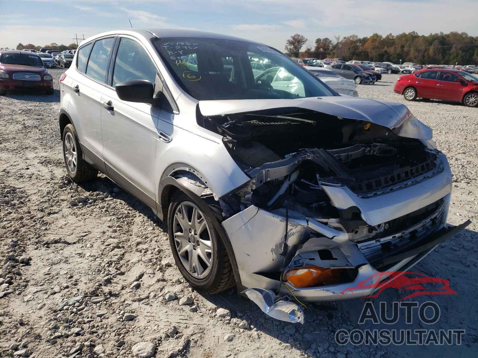 FORD ESCAPE 2016 - 1FMCU0F73GUC51857