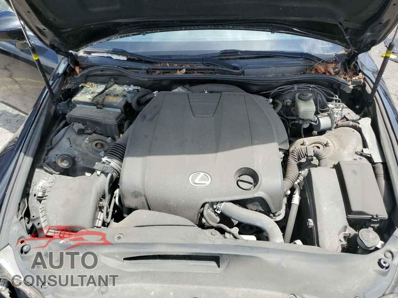 LEXUS IS 2015 - JTHCF1D22F5023867