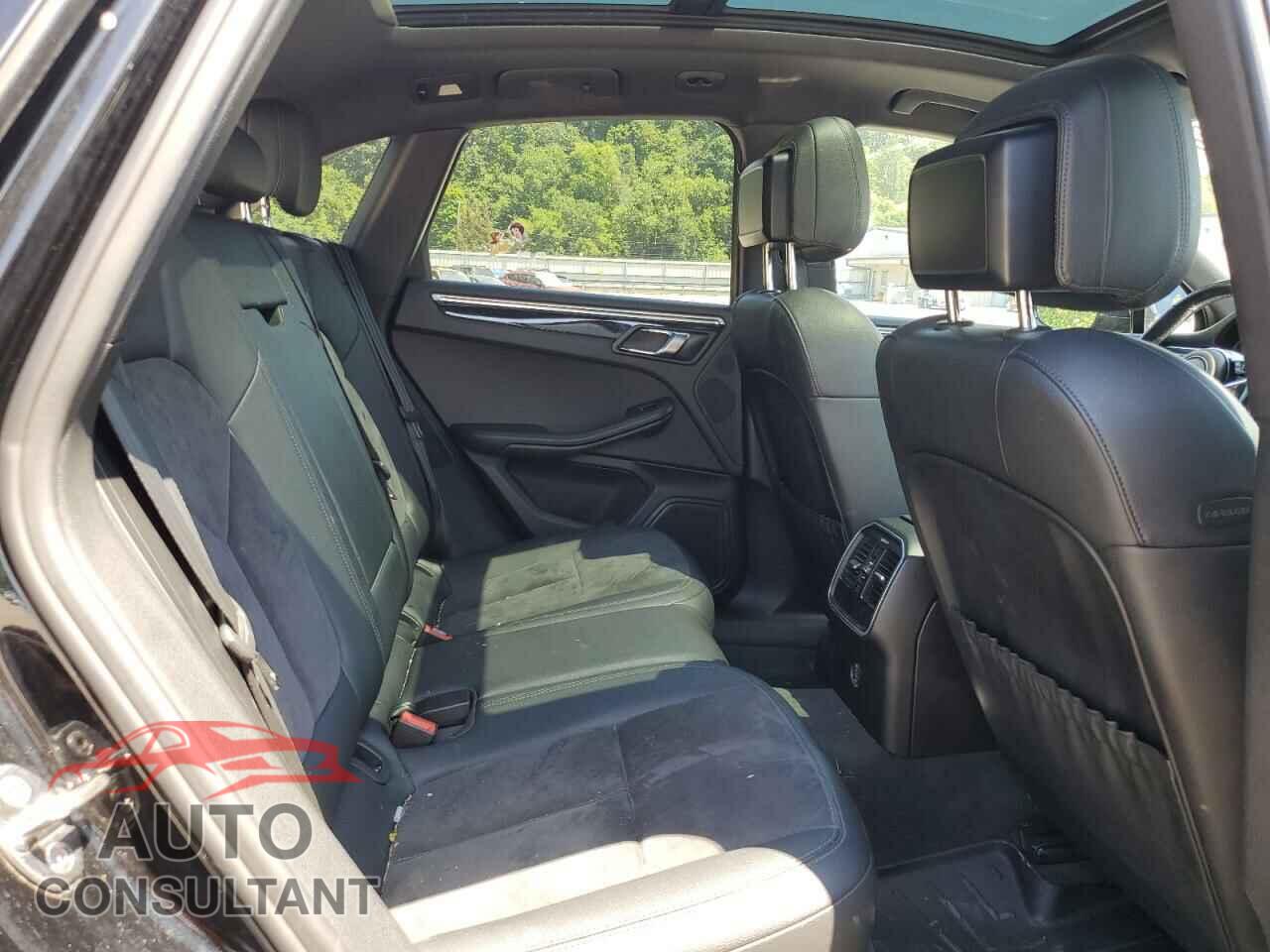 PORSCHE MACAN 2017 - WP1AA2A51HLB02455