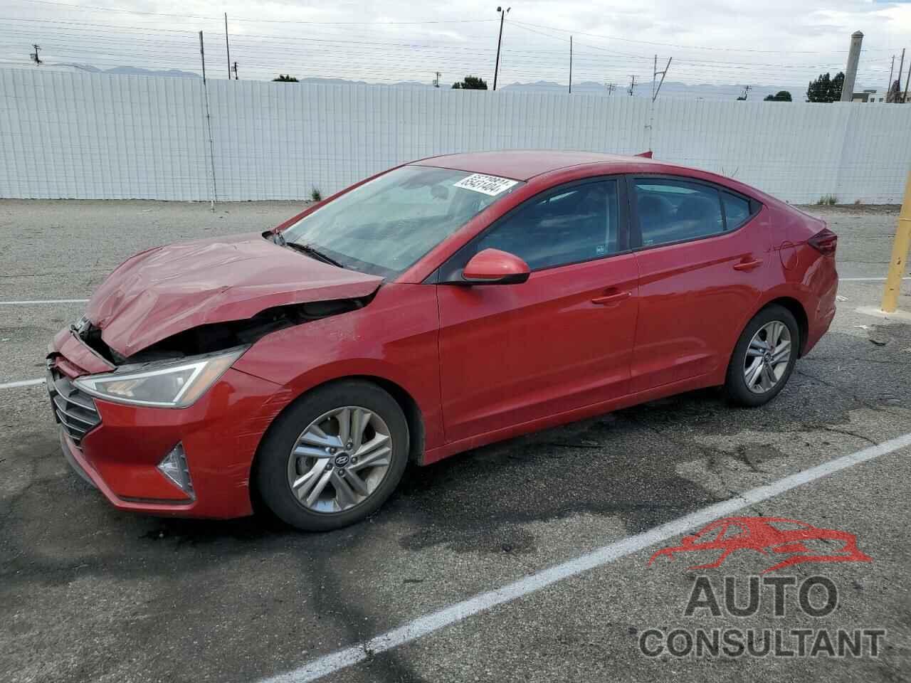 HYUNDAI ELANTRA 2019 - 5NPD84LF3KH435876