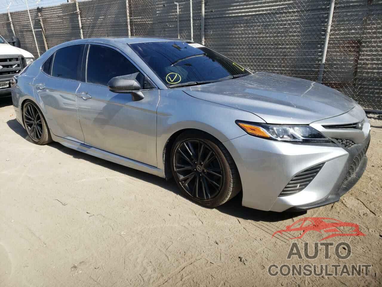 TOYOTA CAMRY 2020 - 4T1G11AK5LU976219