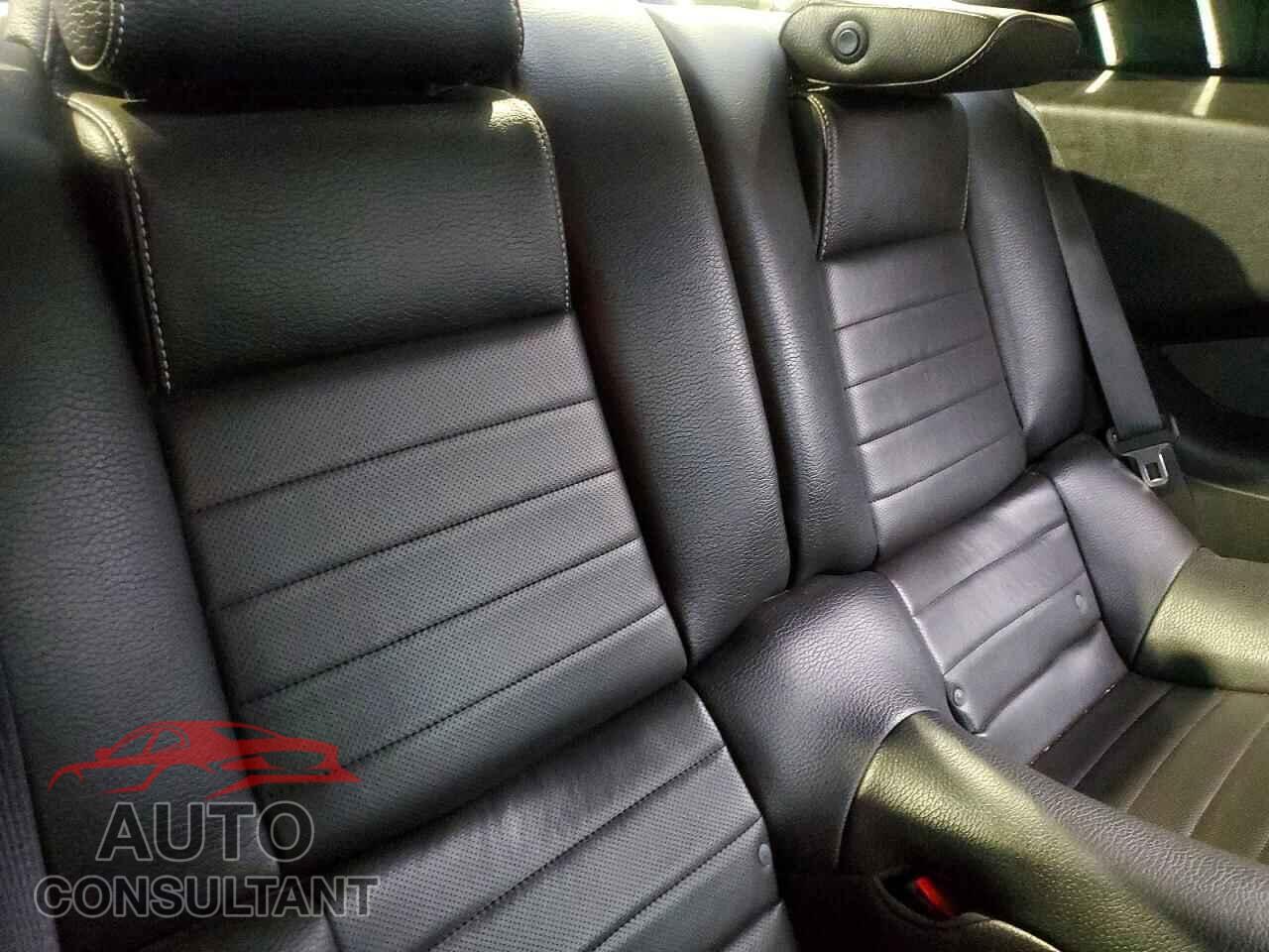 FORD MUSTANG 2014 - 1ZVBP8AM3E5245760