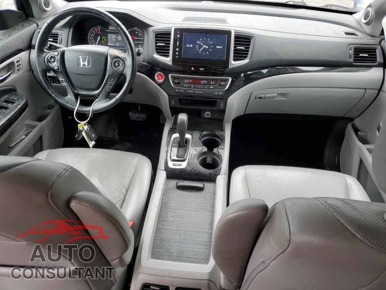 HONDA RIDGELINE 2017 - 5FPYK3F7XHB005438