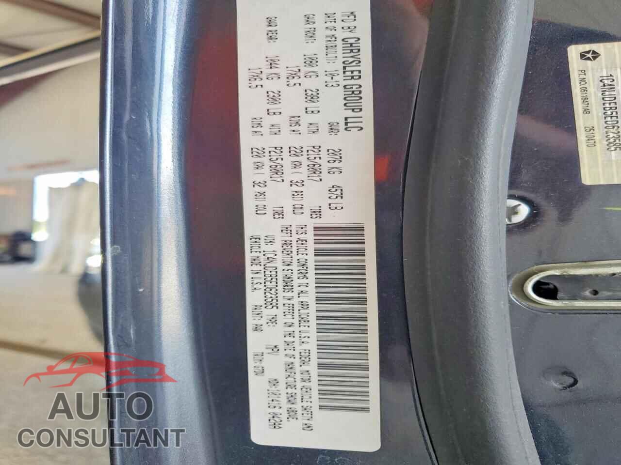 JEEP COMPASS 2014 - 1C4NJDEB5ED623585