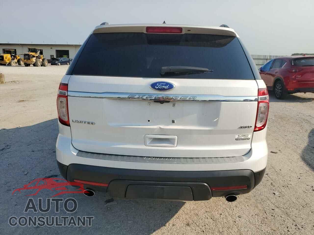 FORD EXPLORER 2011 - 1FMHK8F84BGA45568