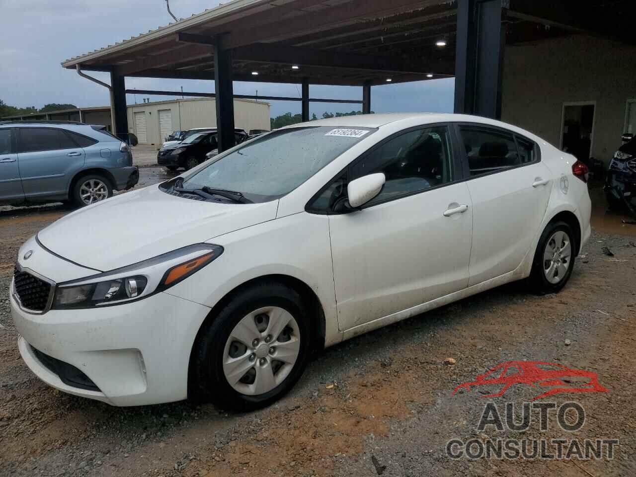 KIA FORTE 2018 - 3KPFK4A76JE231694