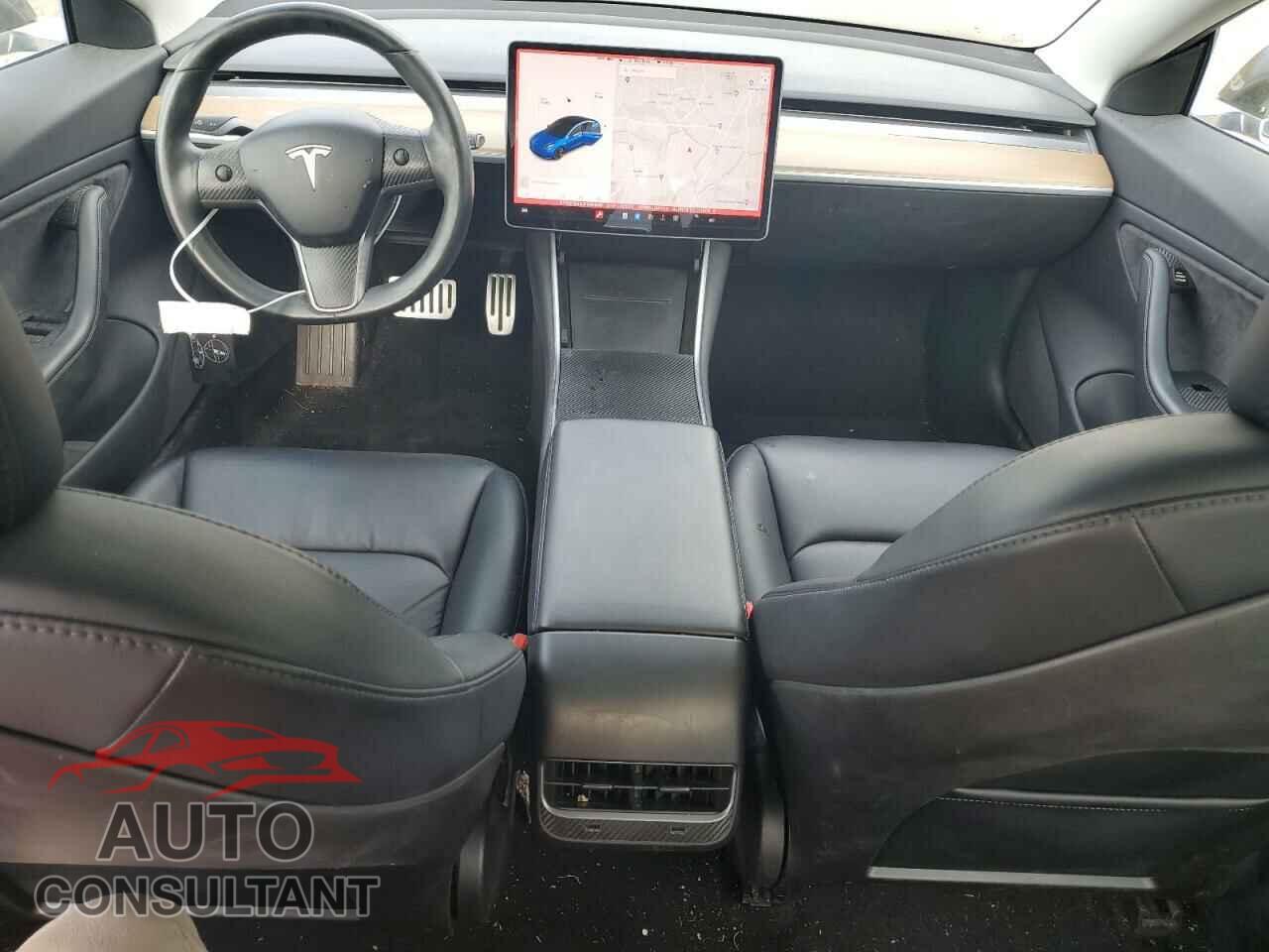 TESLA MODEL 3 2018 - 5YJ3E1EAXJF040949