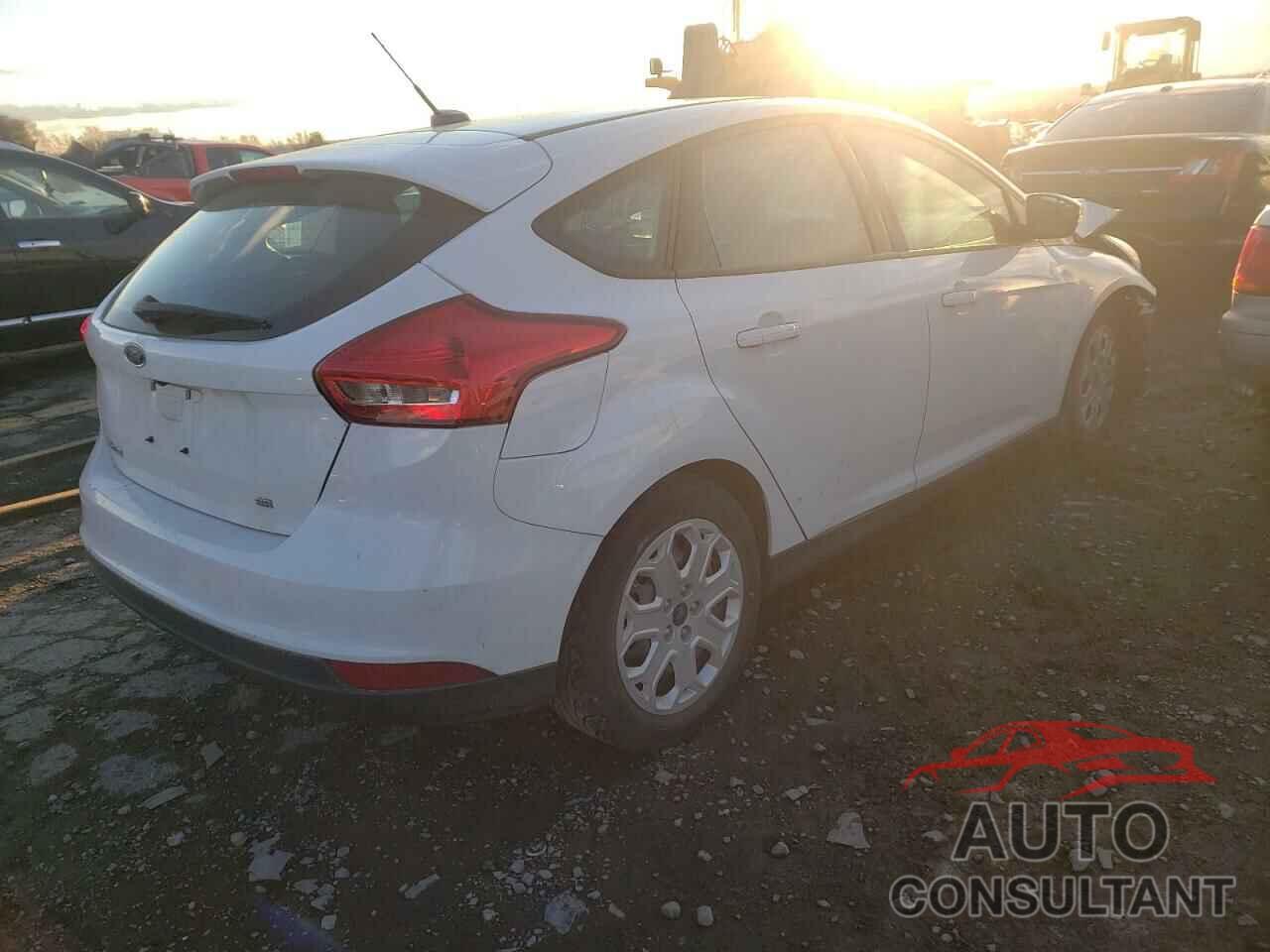 FORD FOCUS 2016 - 1FADP3K28GL352190