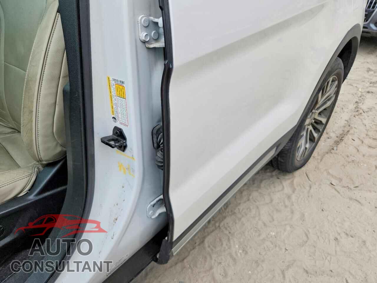 FORD EXPLORER 2016 - 1FM5K8HT6GGA69012
