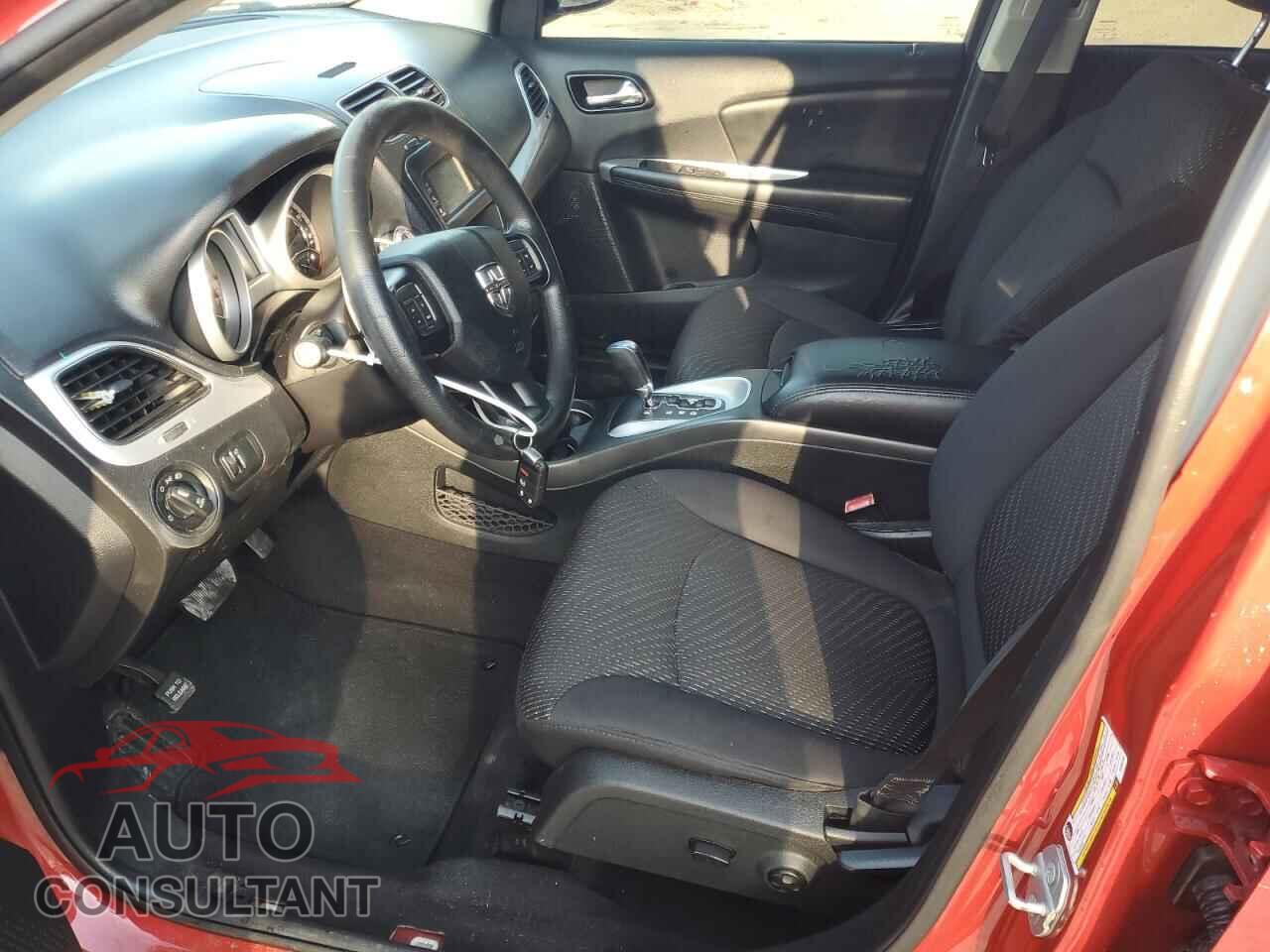 DODGE JOURNEY 2015 - 3C4PDCBB9FT582744
