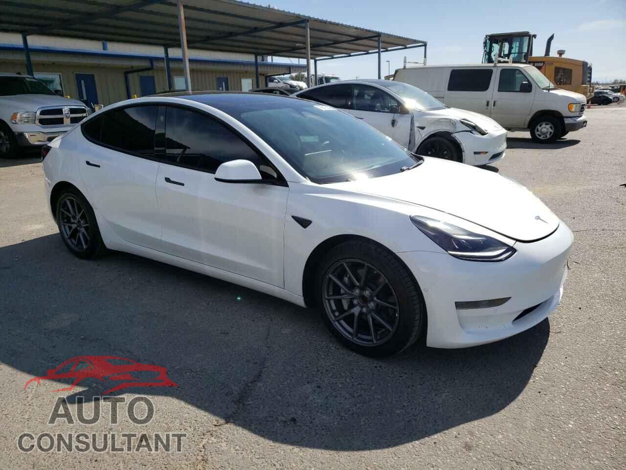 TESLA MODEL 3 2021 - 5YJ3E1EA6MF939473