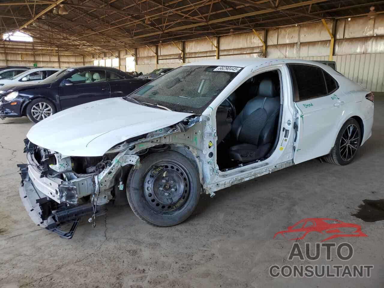TOYOTA CAMRY 2022 - 4T1G11AK4NU620797