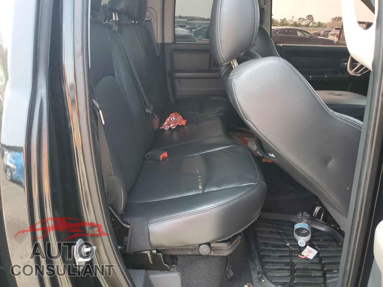 DODGE RAM 1500 2012 - 1C6RD7HTXCS121461