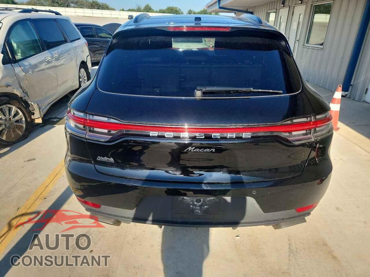 PORSCHE MACAN 2021 - WP1AA2A5XMLB13285